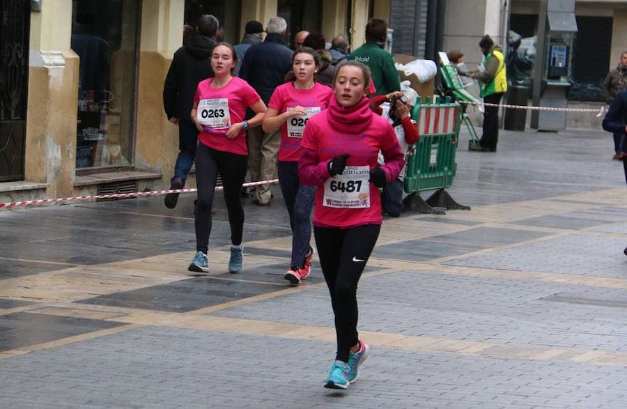 Fotos: Búscate en la Carrera de la Mujer 2018 de León (I)