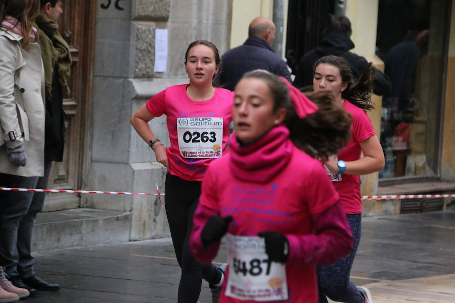 Fotos: Búscate en la Carrera de la Mujer 2018 de León (I)
