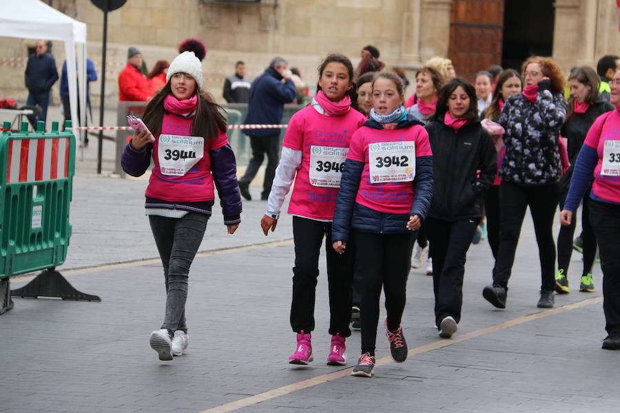 Fotos: Búscate en la Carrera de la Mujer 2018 de León (III)