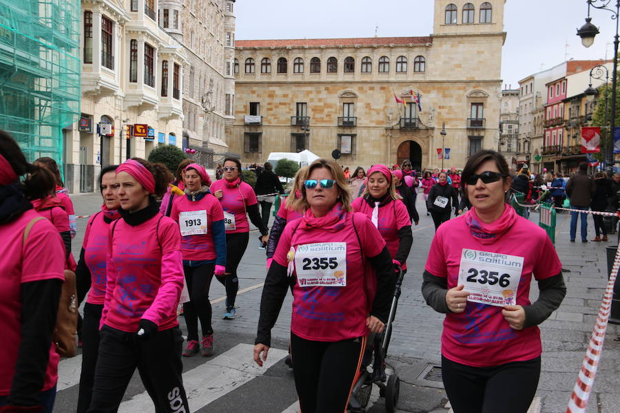 Fotos: Búscate en la Carrera de la Mujer 2018 de León (III)