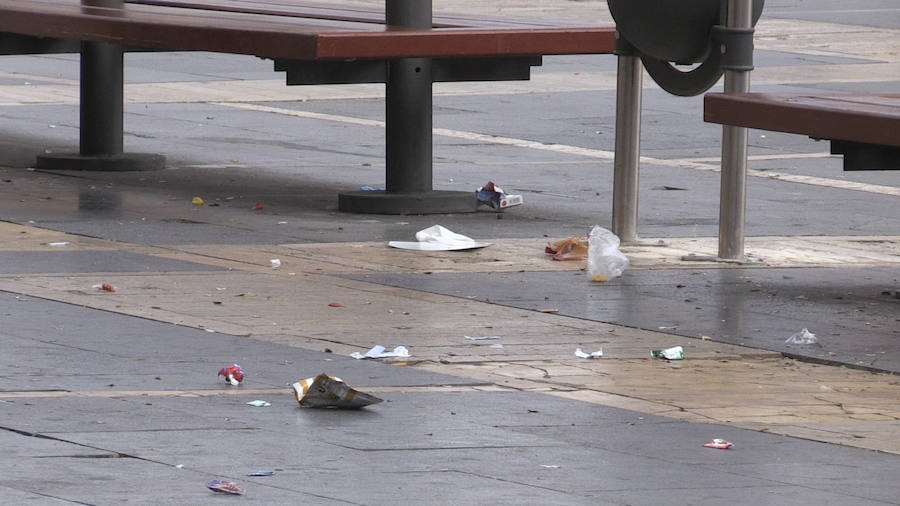 Fotos: La limpieza no madruga en León