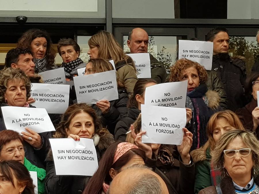 Fotos: Parón a las puertas de los Juzgados de León