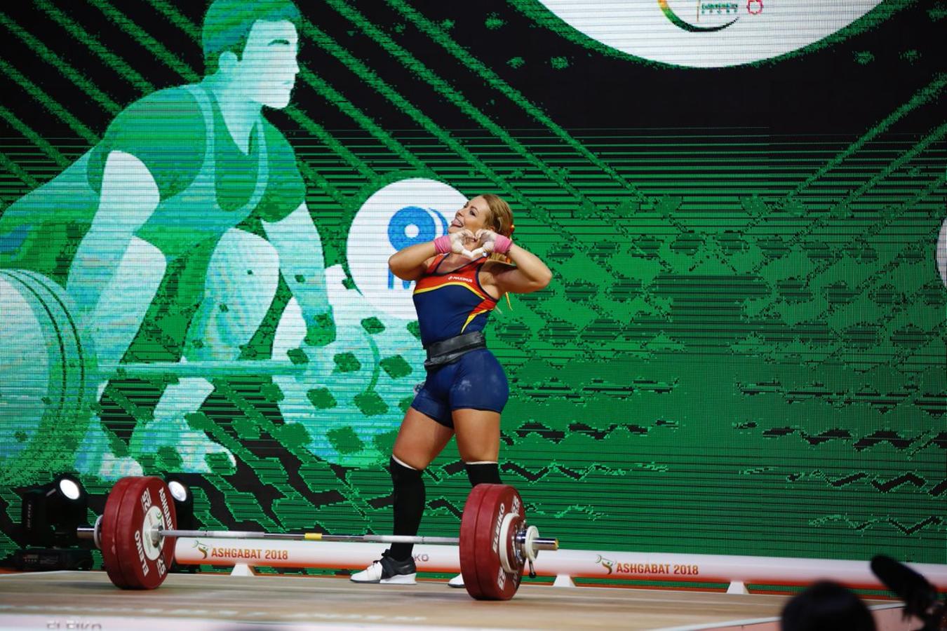 Fotos: Lydia Valentín, en el Campeonato del Mundo de Halterofilia de Turkmenistán