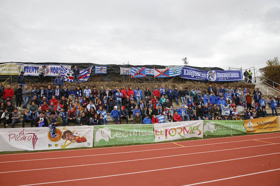 Fotos: Las imágenes de la derrota de la Ponferradina ante Unionistas