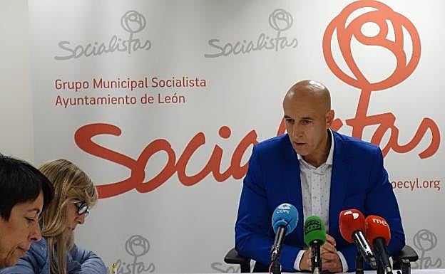 José Antonio Diez, durante la rueda de prensa.