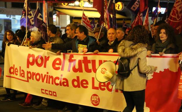 Galería. Marcha en defensa del futuro de León.