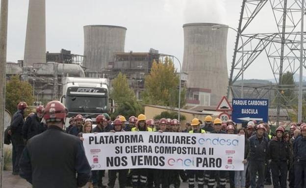 Manifestación en defensa del empleo en la zona del Bierzo.