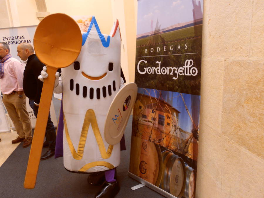 Fotos: Cata de Gordonzello en la Casa de las Carnicerías