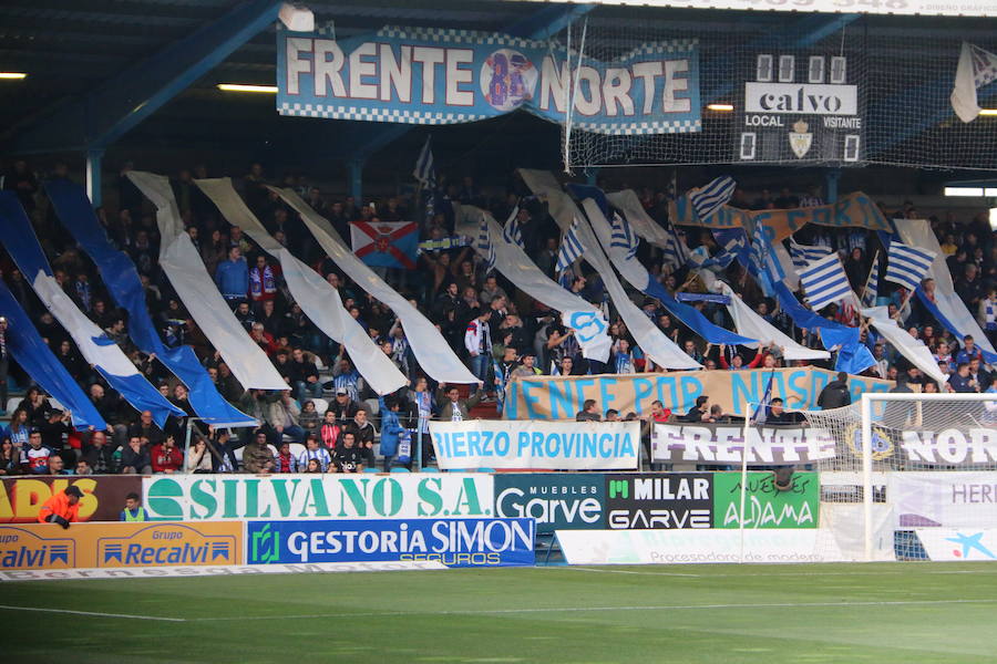 Fotos: Ambiente en las gradas de El Toralín