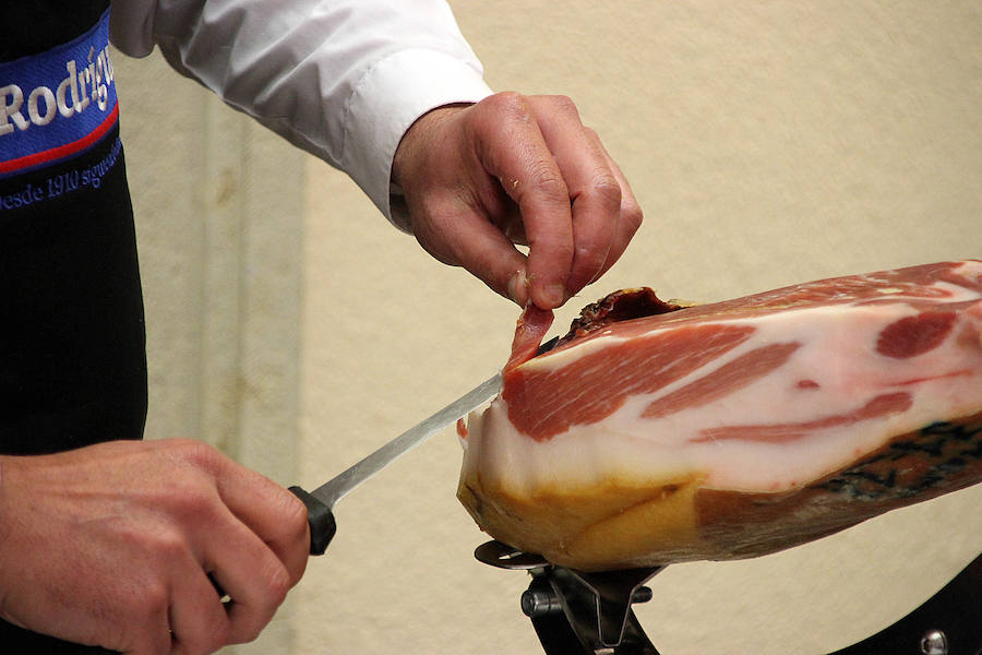 Fotos: IV Concurso Nacional de cortadores de jamón Agustín Risueño