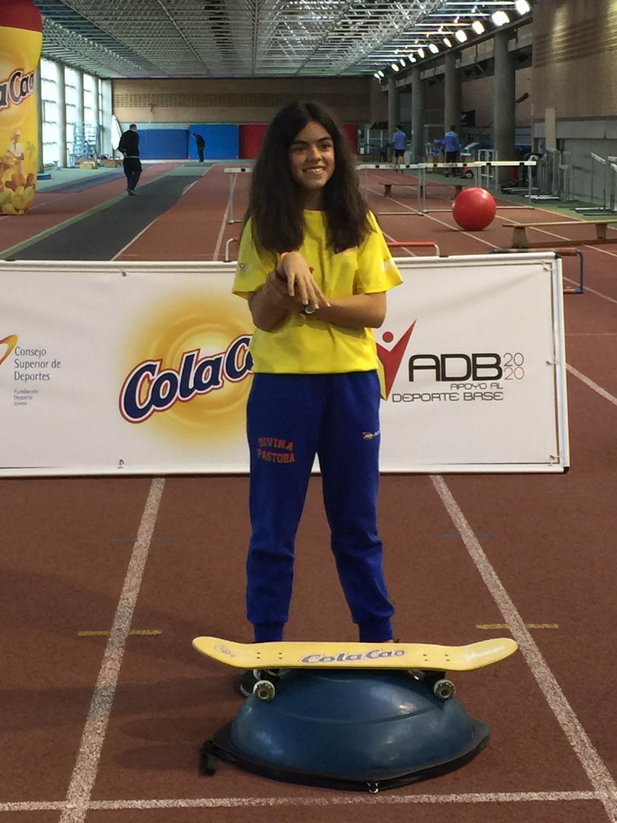 Las Becas Vamos de ColaCao y el CSD para fomentar del deporte premian el empeño personal de María Martín Granizo y su club, Leitariegos