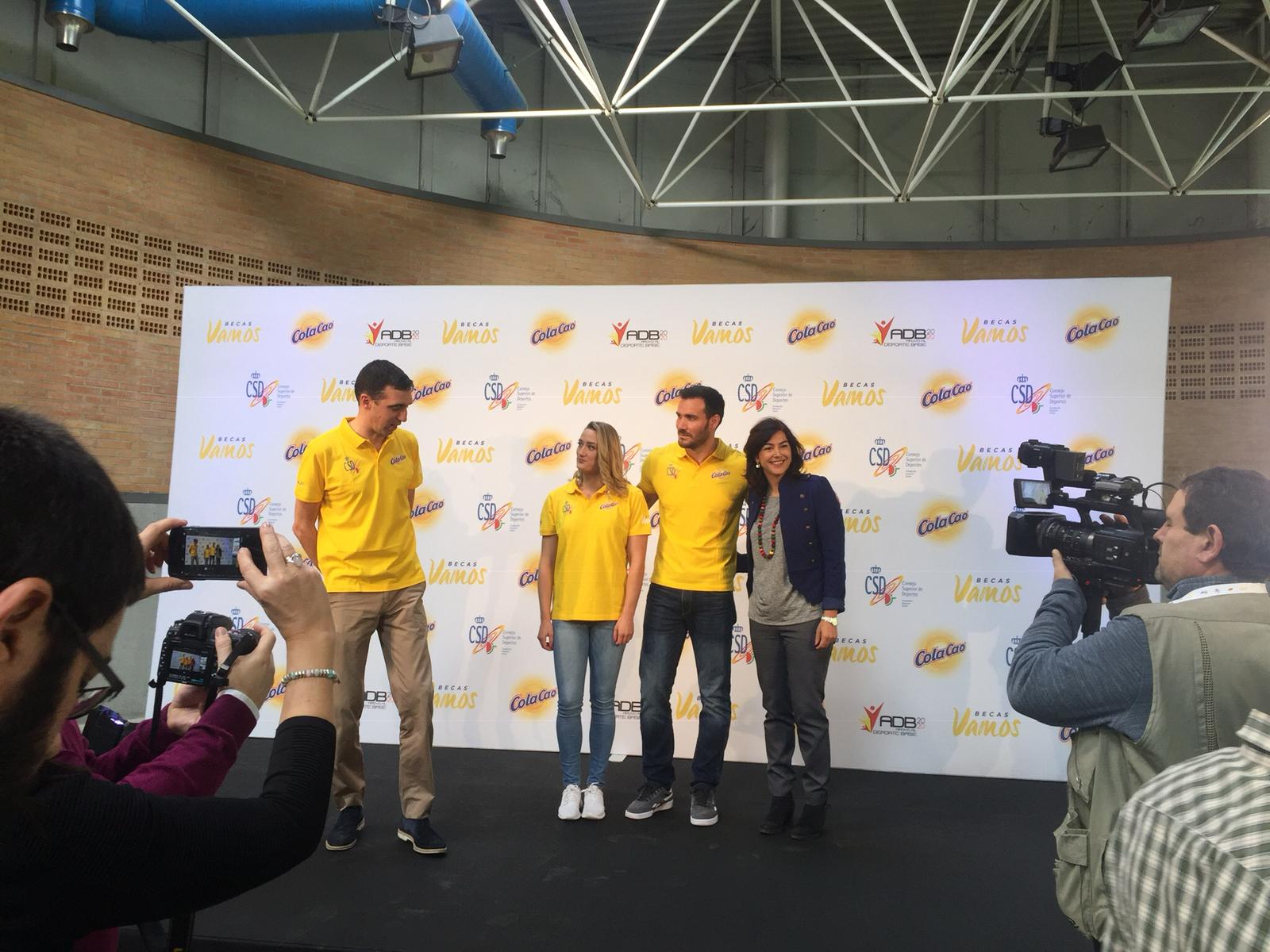 Las Becas Vamos de ColaCao y el CSD para fomentar del deporte premian el empeño personal de María Martín Granizo y su club, Leitariegos