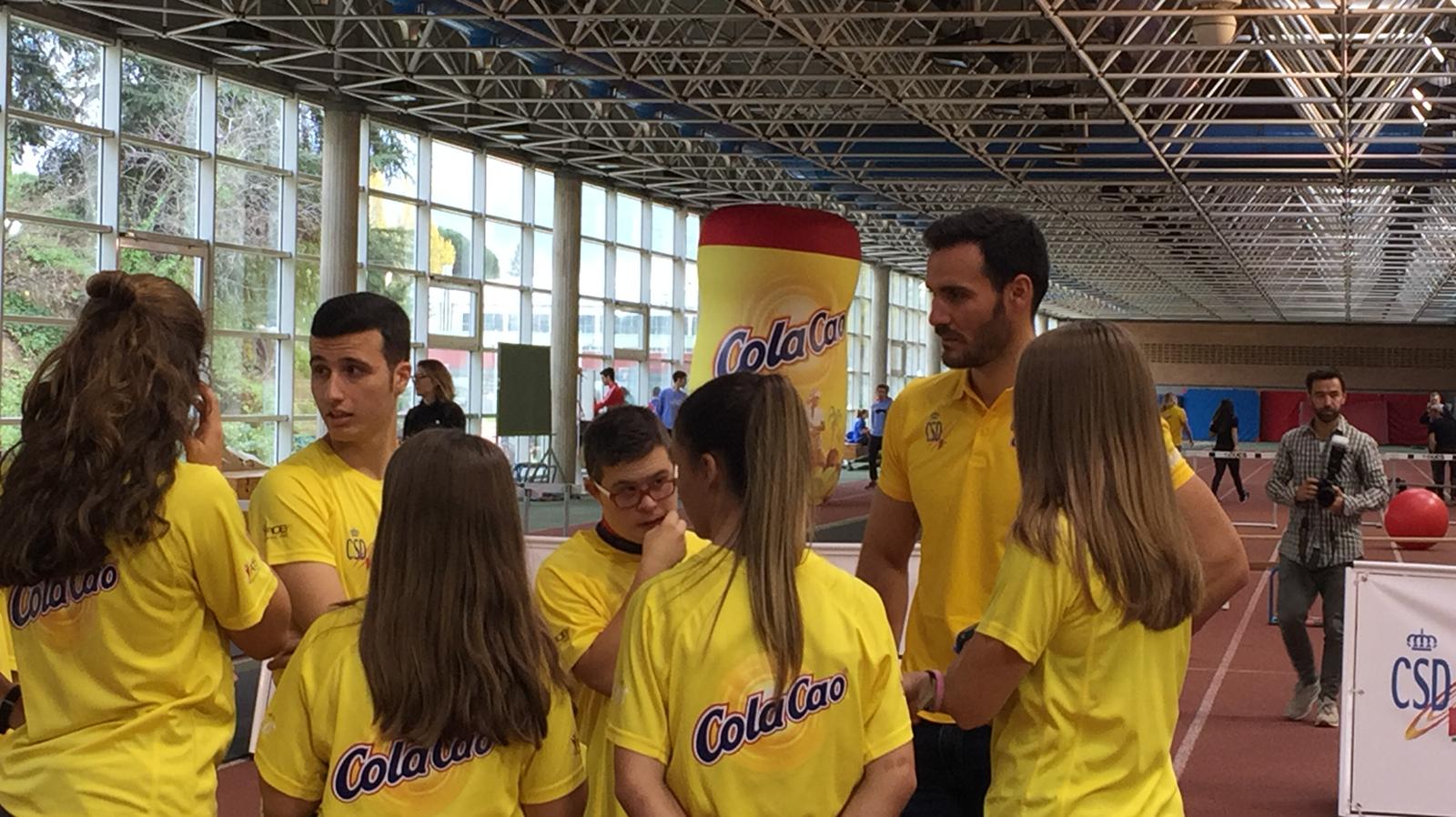 Las Becas Vamos de ColaCao y el CSD para fomentar del deporte premian el empeño personal de María Martín Granizo y su club, Leitariegos