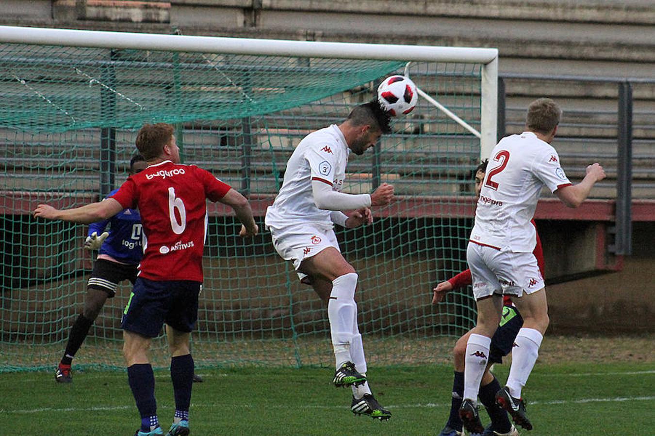 Fotos: Victoria del Júpiter ante el Real Ávila (2-1)