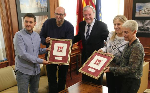 Galería. Reunión del alcalde con los responsables de Restaurante Pablo y Cocinandos. 