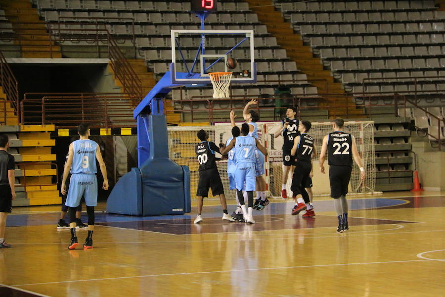 Fotos: Entrenamiento de dos equipos ACB en León