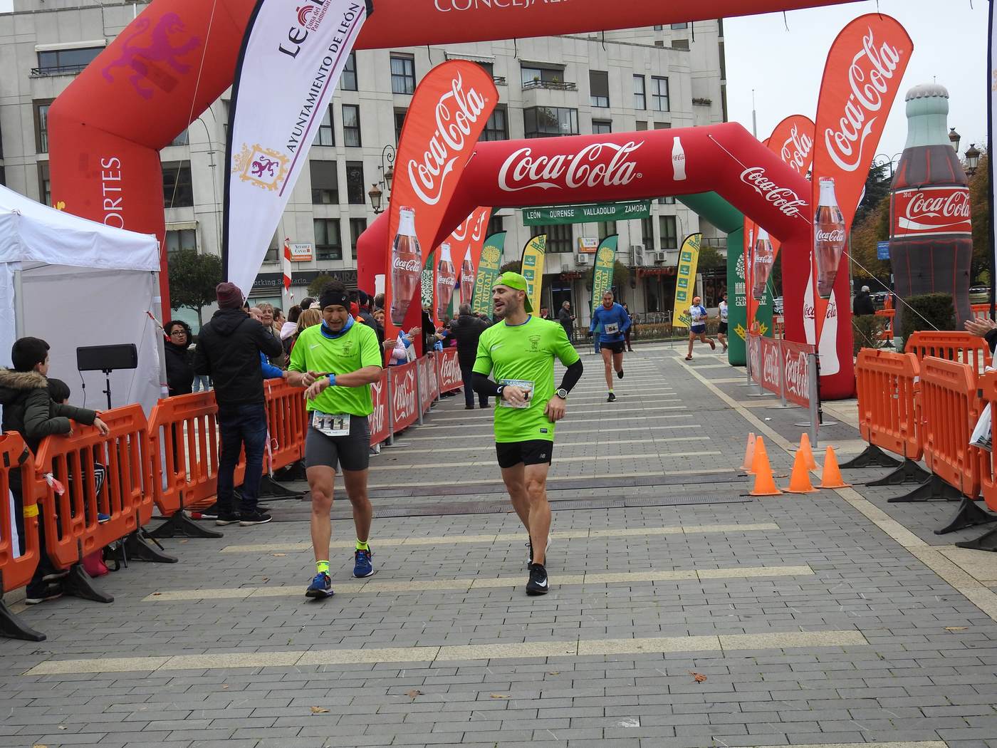 Fotos: Las mejores imágenes de la Carrera de las Empresas (III)