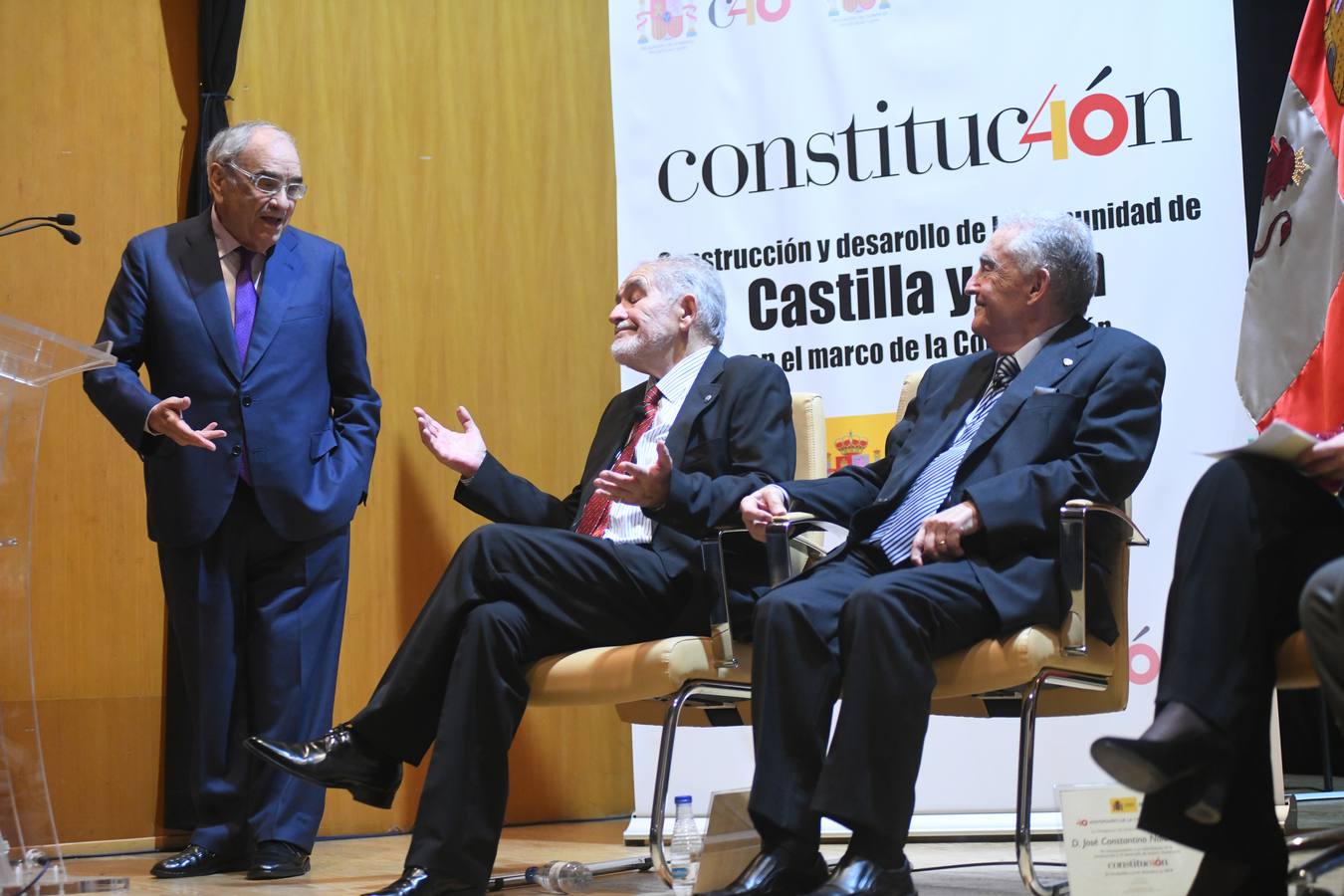 Demetrio Madrid, José Constantino Nalda, Juan José Lucas y Jesús Posada participan en el acto 'Construcción y desarrollo de la comunidad de Castilla y León en el marco de la Constitución', celebrado en las Casas del Tratado de Tordesillas 