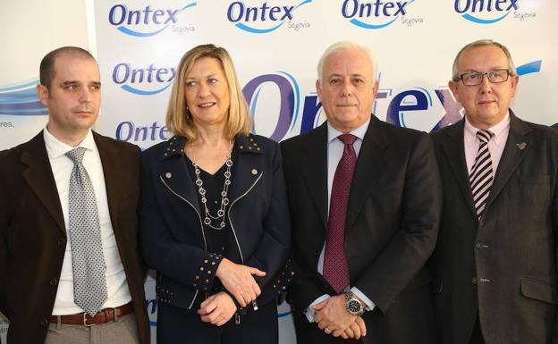 La consejera de Economía y Hacienda, Pilar del Olmo, visita las instalaciones de la empresa Ontex, en Valverde del Majano (Segovia).