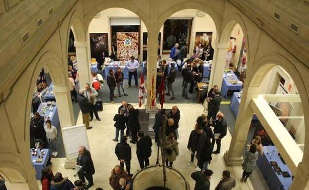 Interior de la Casa de las Carnicerías, en un acto de la Capitalidad. 