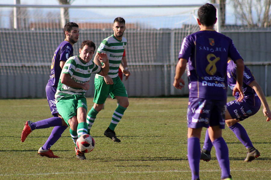 Fotos: La Virgen y Cristo Atlético firman las tablas (2-2)