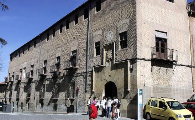 Edificio del colegio Madres Concepcionistas de Segovia. 