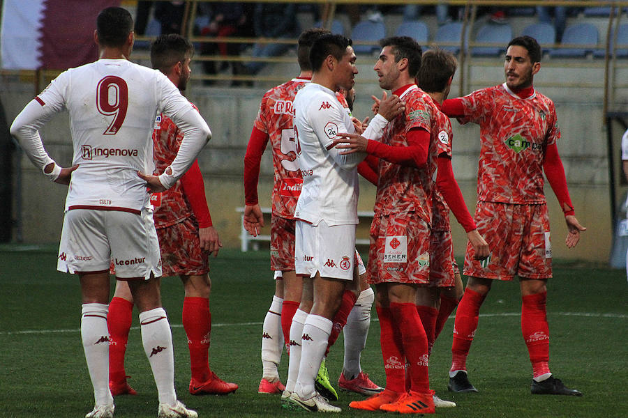 Fotos: Las imágenes del partido entre la Cultural y el Guijuelo