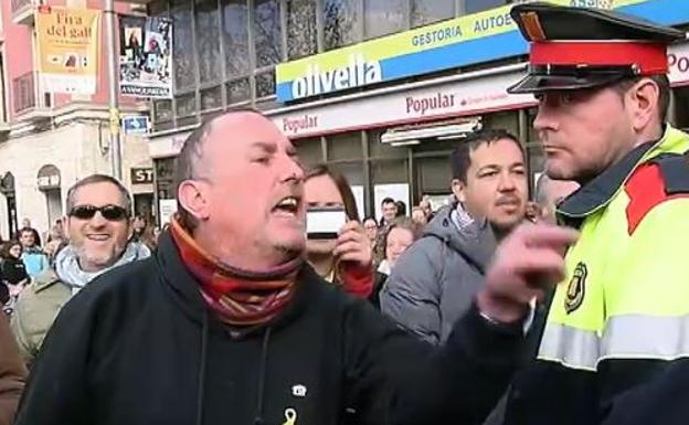 Insultan en un mercadillo al portavoz de Ciudadanos en el Parlament