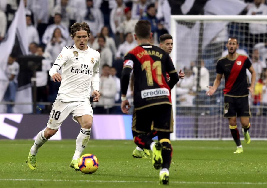 Las mejores imágenes del partido entre el Real MAdrid y el Rayo Vallecano, correspondiente a la 16ª jornada de Liga. 