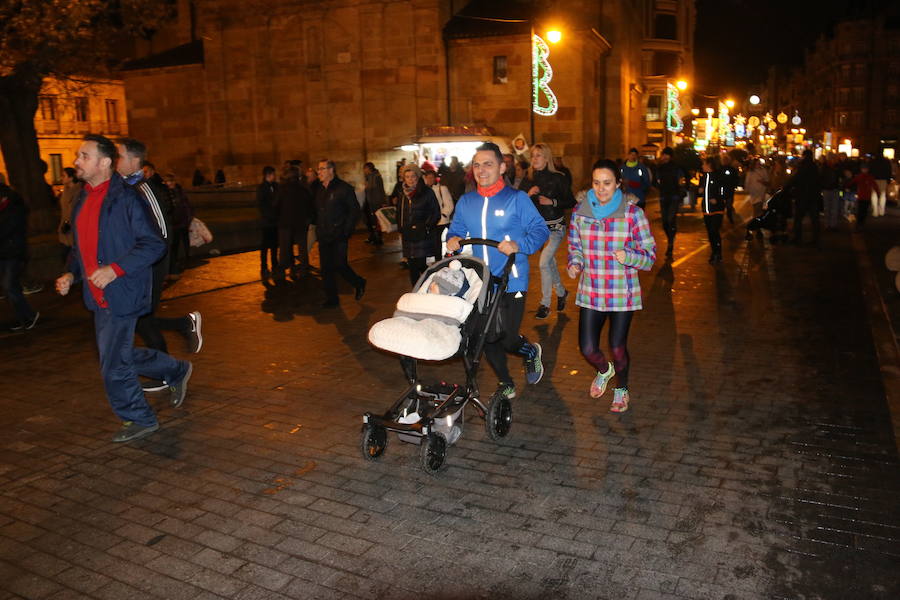 Fotos: Carrera de protesta por el asesinato de Laura Luelmo