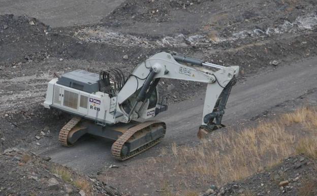 Maquinaria de Peal trabajando en la Vasco.