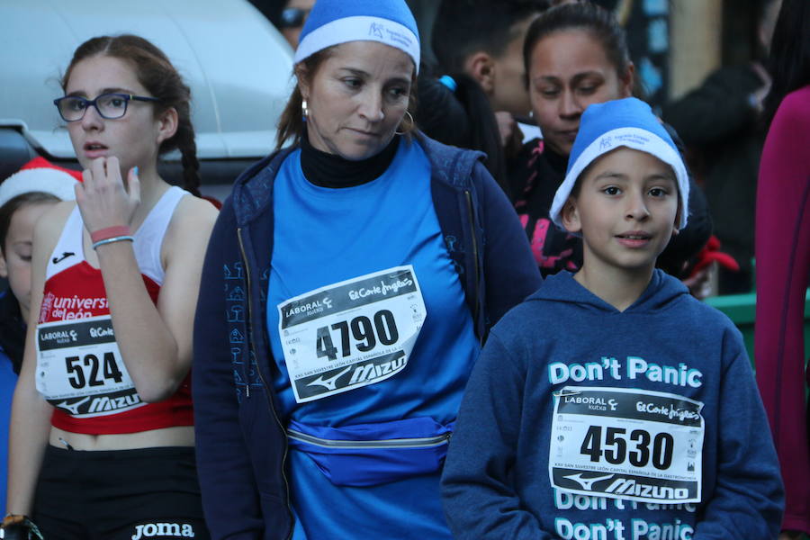 Fotos: La San Silvestre popular vuelve a llenar León de diversión