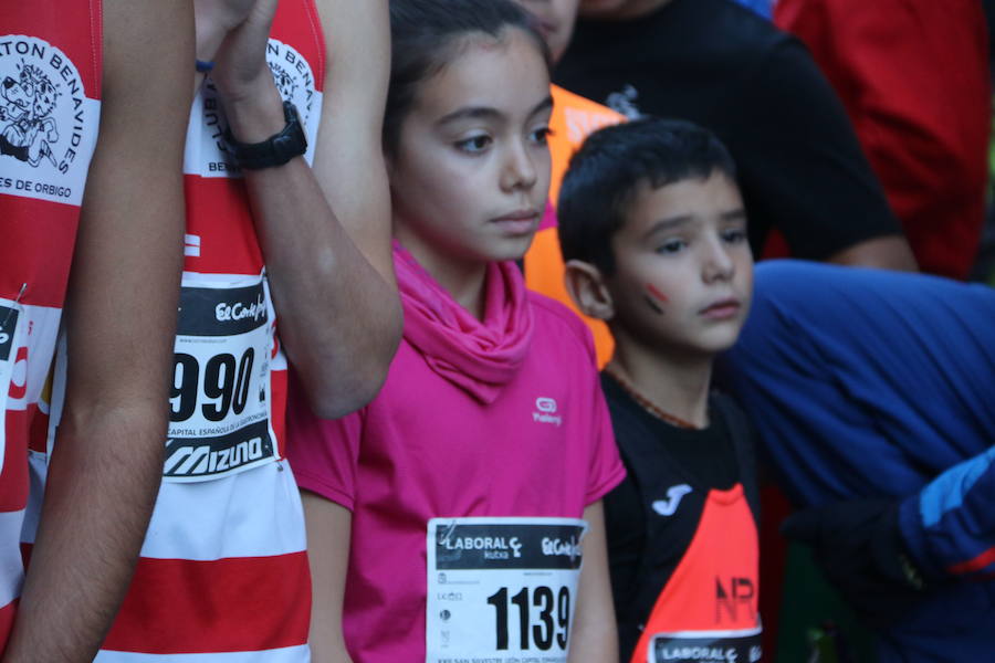 Fotos: La San Silvestre popular vuelve a llenar León de diversión