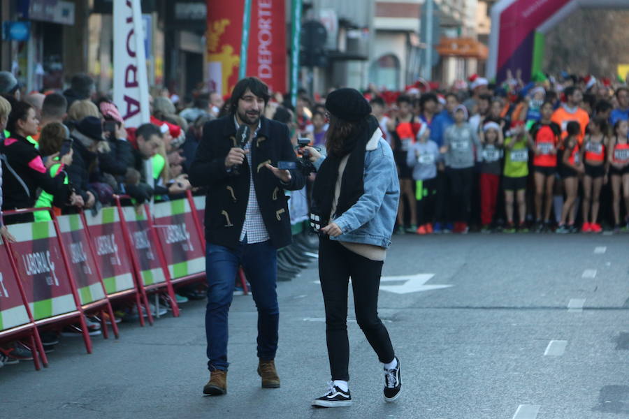 Fotos: La San Silvestre popular vuelve a llenar León de diversión