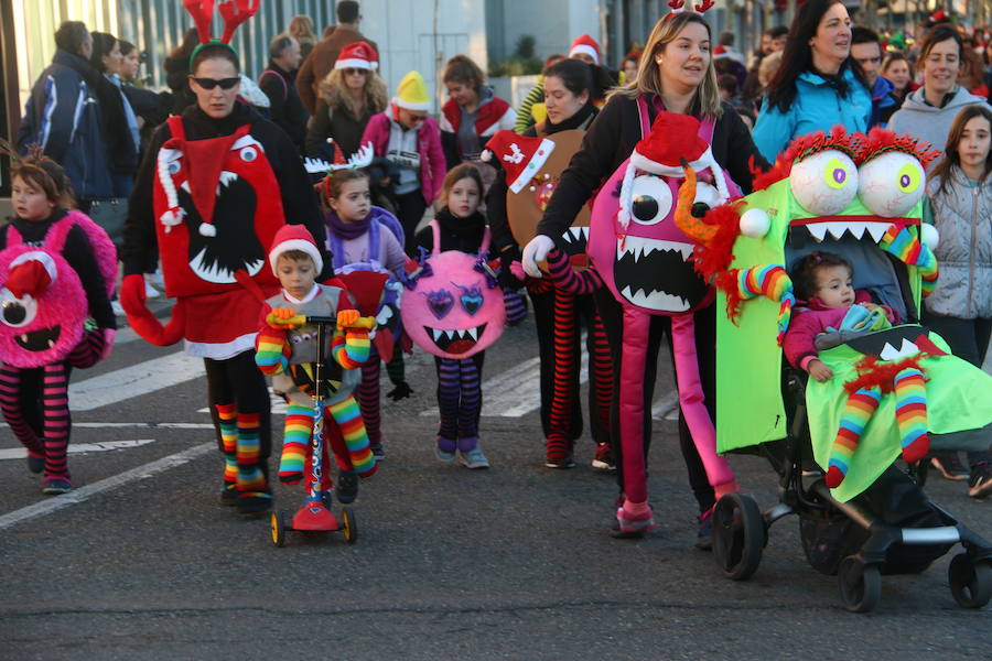 Fotos: La San Silvestre popular vuelve a llenar León de diversión