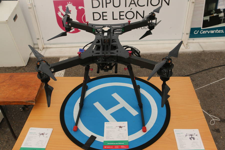 Fotos: Los drones protagonistas de la Navidad en Valverde de la Virgen