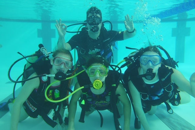 Fotos: Buceo solidario en León