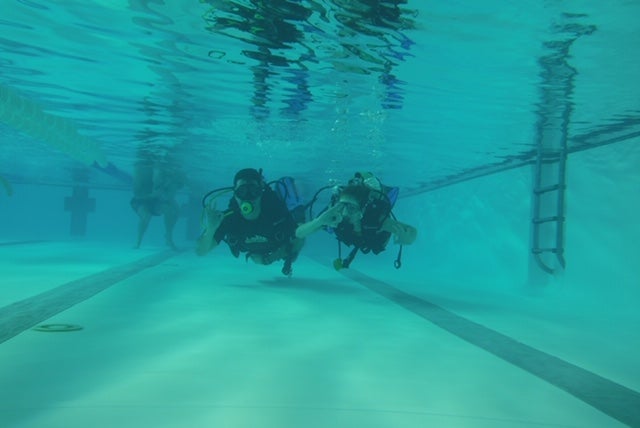 Fotos: Buceo solidario en León