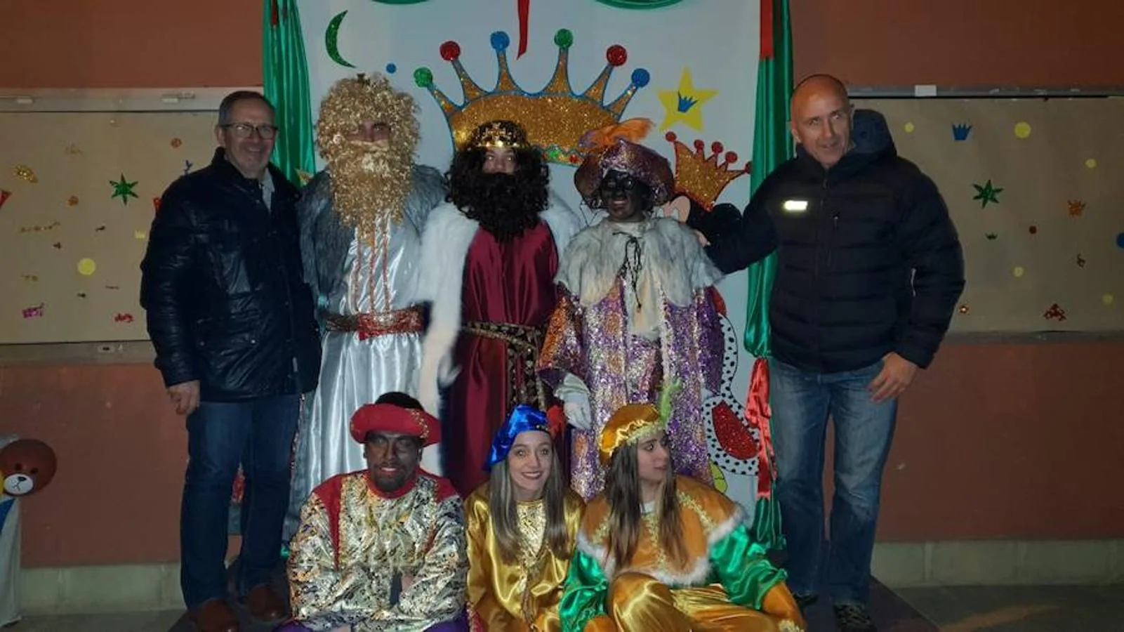 Fotos: Los Reyes Magos llegan a Veguellina