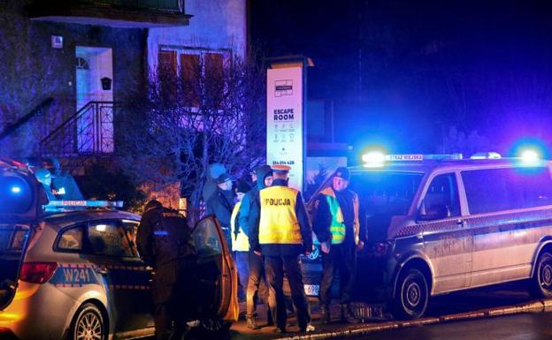 Cinco adolescentes mueren por un incendio en una 'scape room' al norte de Polonia