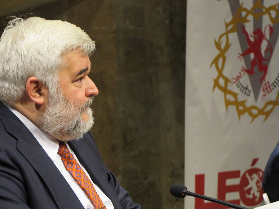 Fotos: Presentación del pregonero de la Semana Santa 2019 en León