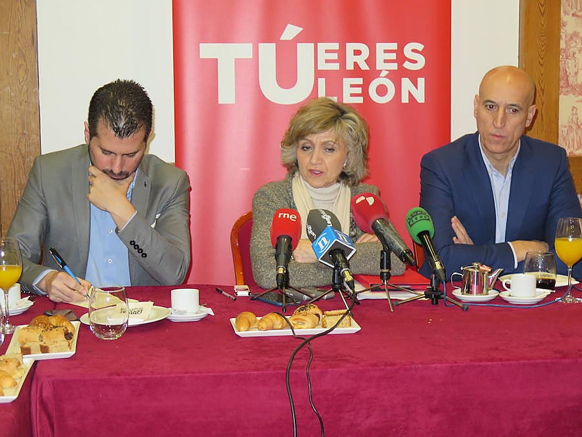 Fotos: La ministra de Sanidad, María Luisa Carcedo, en León