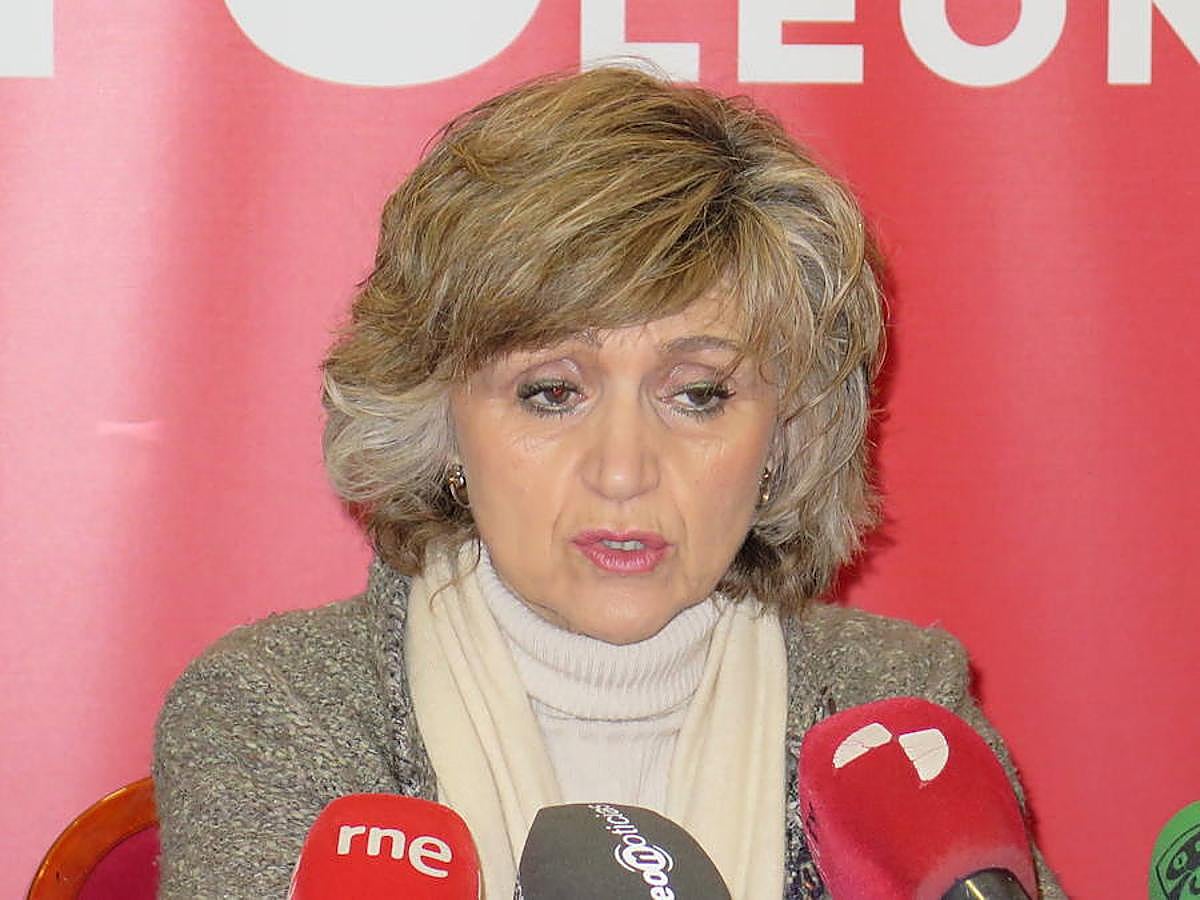 Fotos: La ministra de Sanidad, María Luisa Carcedo, en León