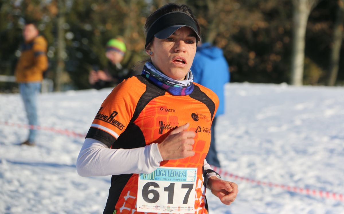 Fotos: Las imágenes del cross popular de San Miguel del Camino