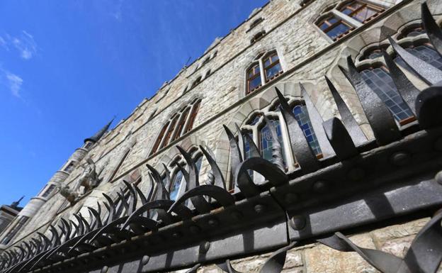 Renfe y Fundos firman en Fitur la promoción turística del Museo Gaudí Casa de Botines de León 
