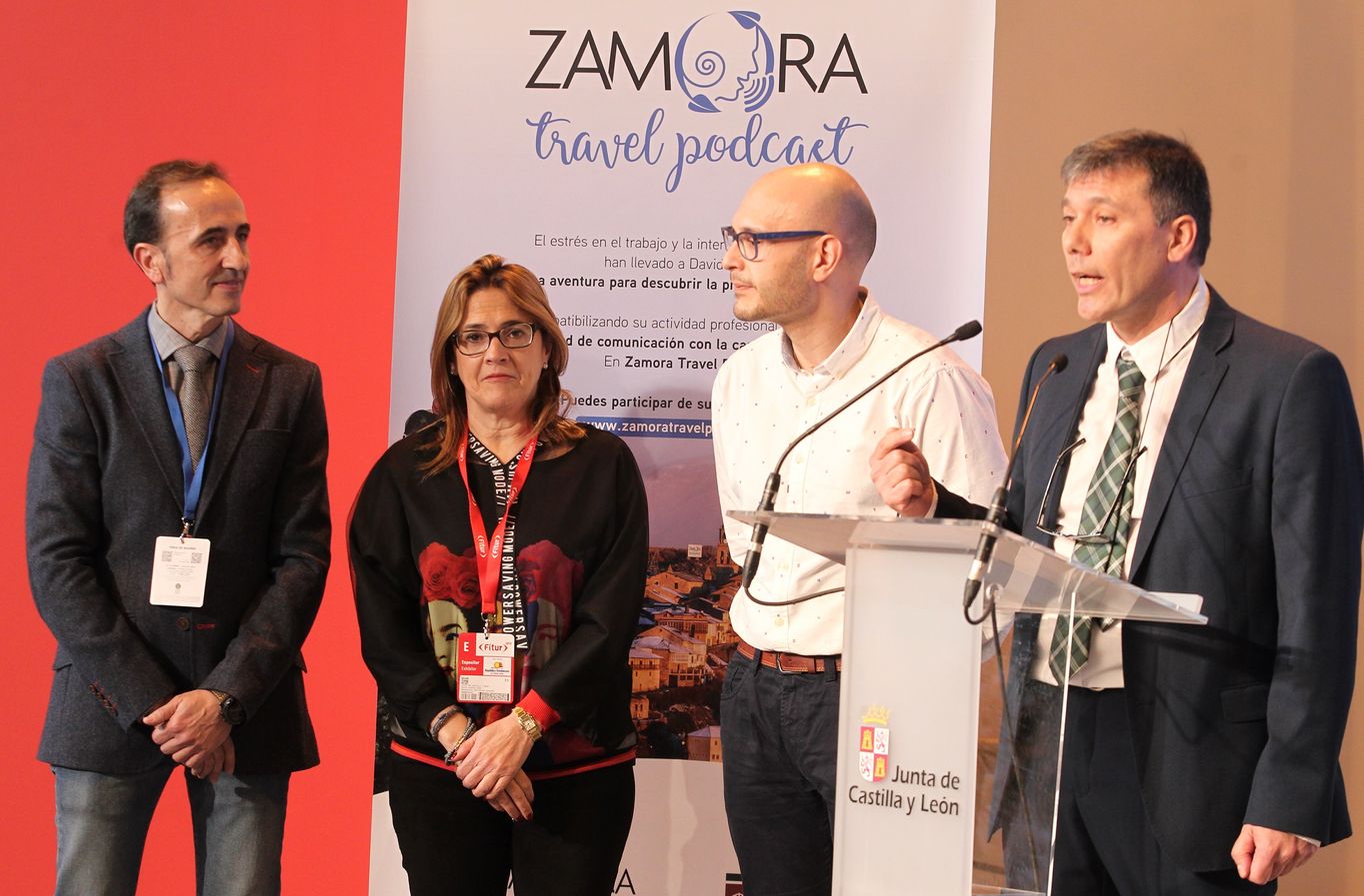 Elevo en la capitalidad gastronómica en Fitur.