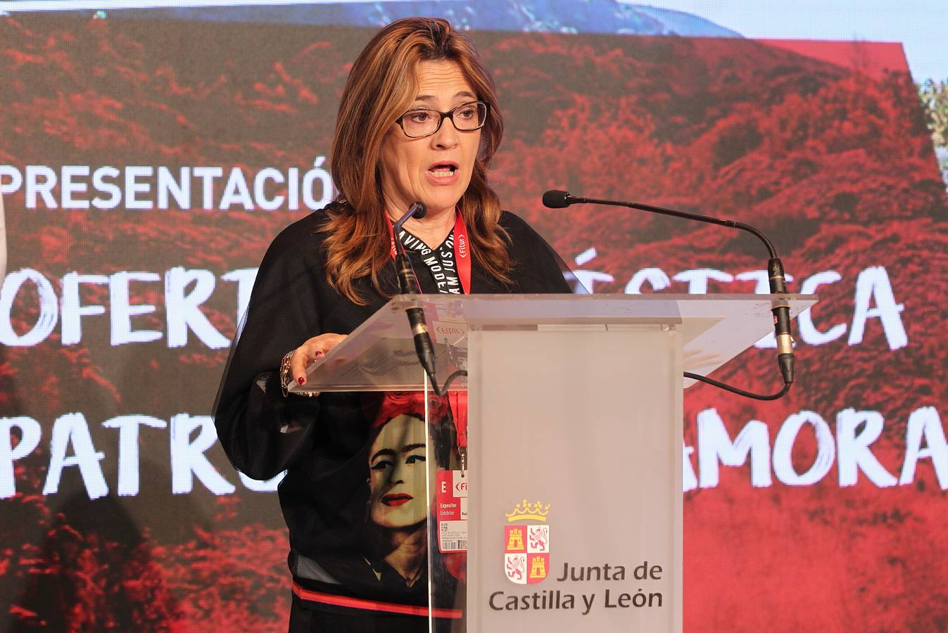 La presidenta de la Diputación de Zamora, Marte Martín Pozo, presenta la oferta turística de la provincia.