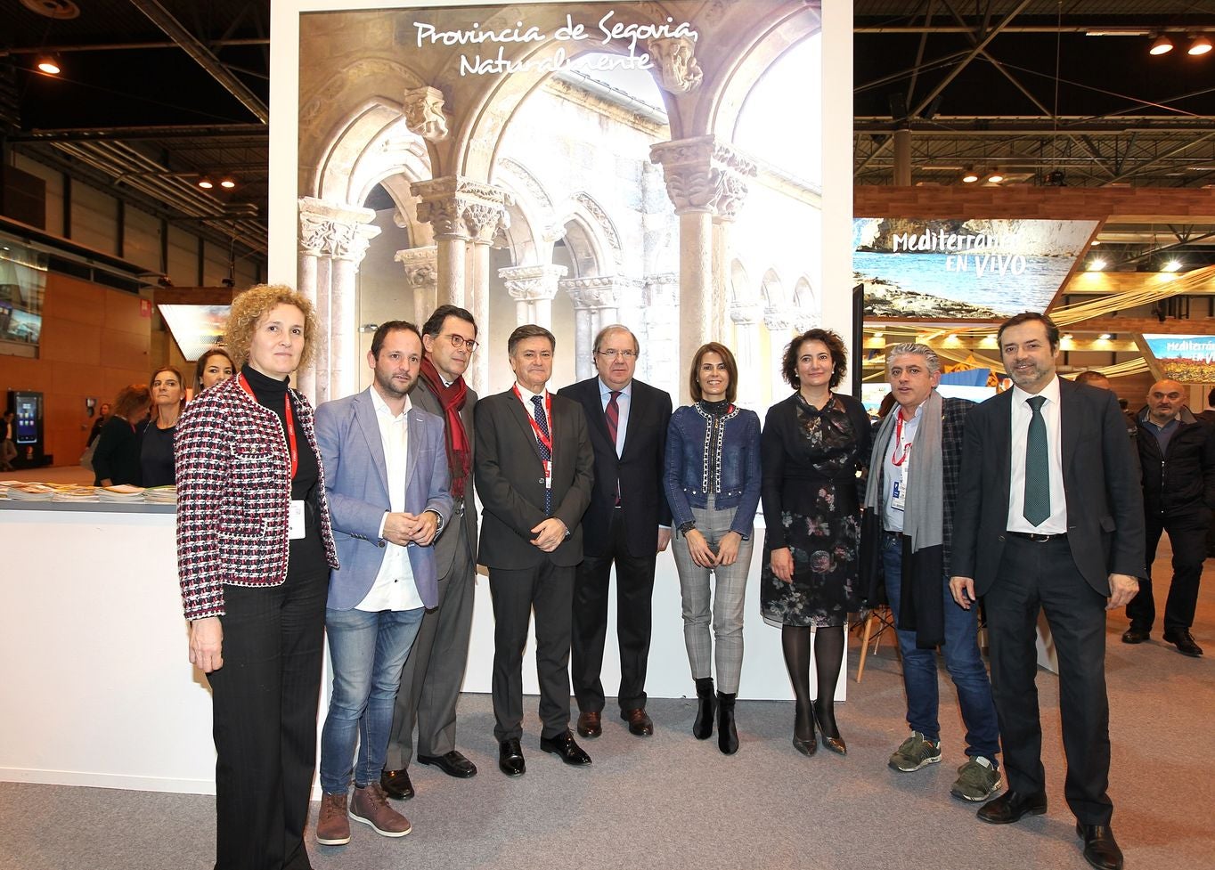 El presidente de la Junta de Castilla y León, Juan Vicente Herrera, Visita el stand de la Junta en Fitur.