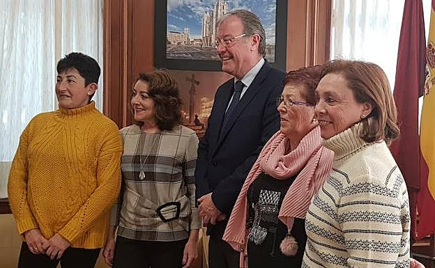 Recepción en el despacho del alcalde.