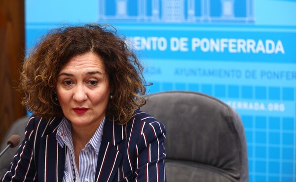 Fotos: La alcaldesa de Ponferrada valora la decisión del PP de dejarla al margen de la carrera para revalidar la Alcaldía